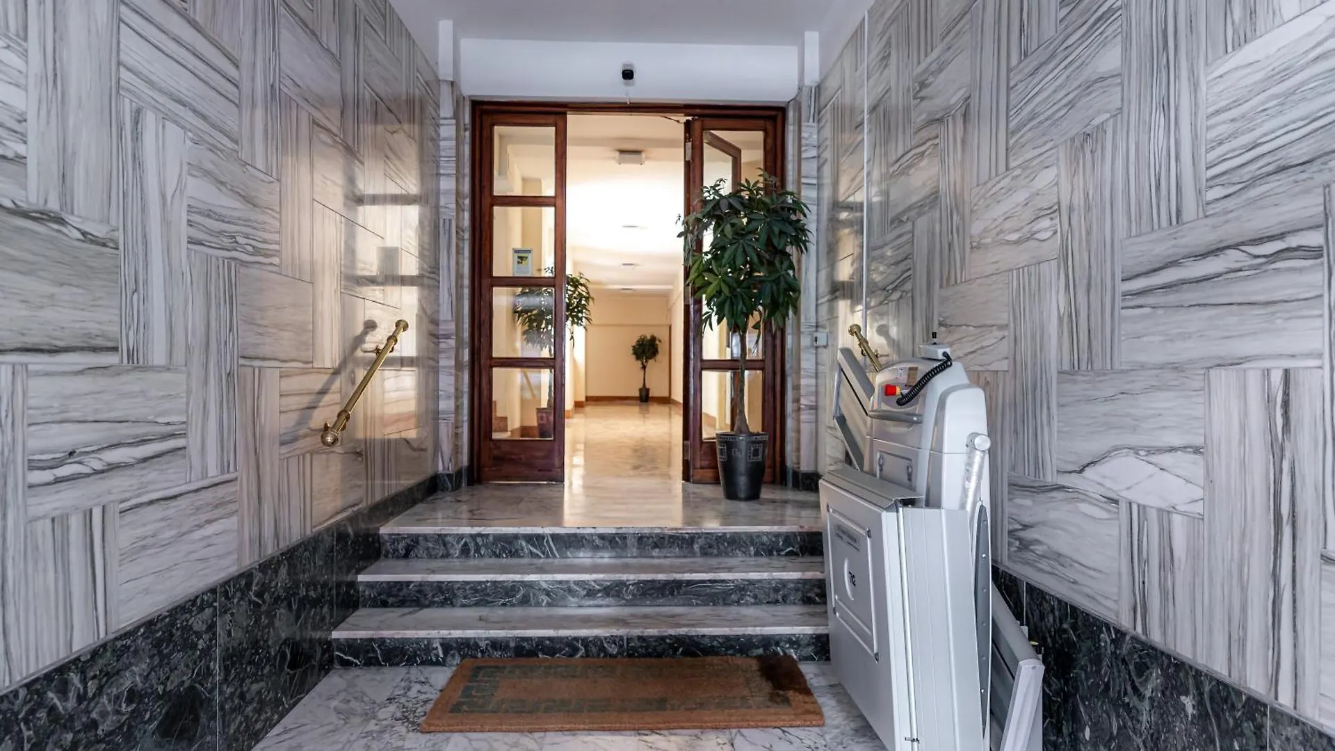 Rome Garden Terrace - Metro Furio Camillo Apartment